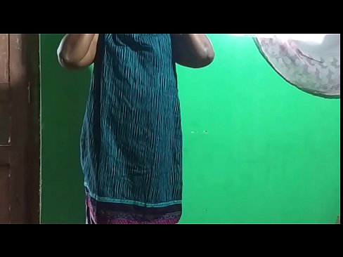 ❤️ අම්මා බඩ ඉරිඟු භාවිතා කරයි. si.porngifmag.ru ❌️❤